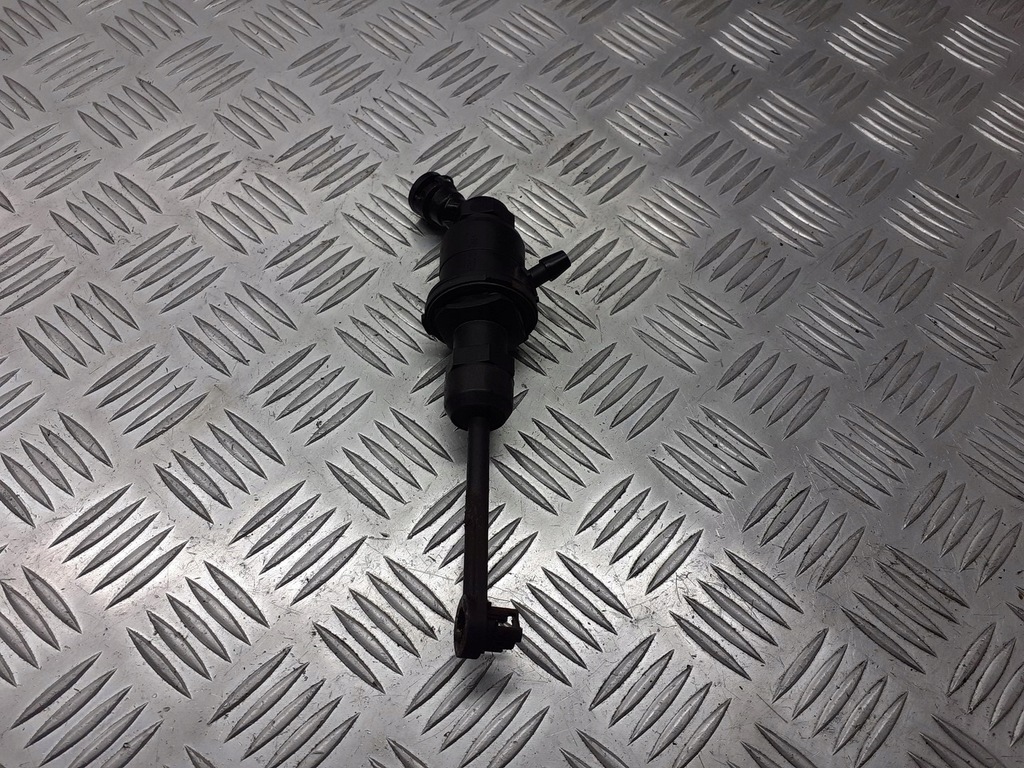 фото №1, Помпа сцепления scenic ii 1.9 dci 8200151784x