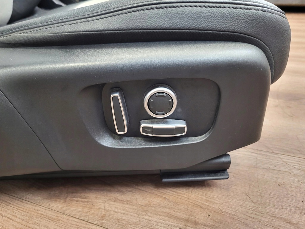 фото №7, Сидіння заднє сидіння комплект шкіра range rover evoque l551 2.0b 2020r 4x4 pbkca