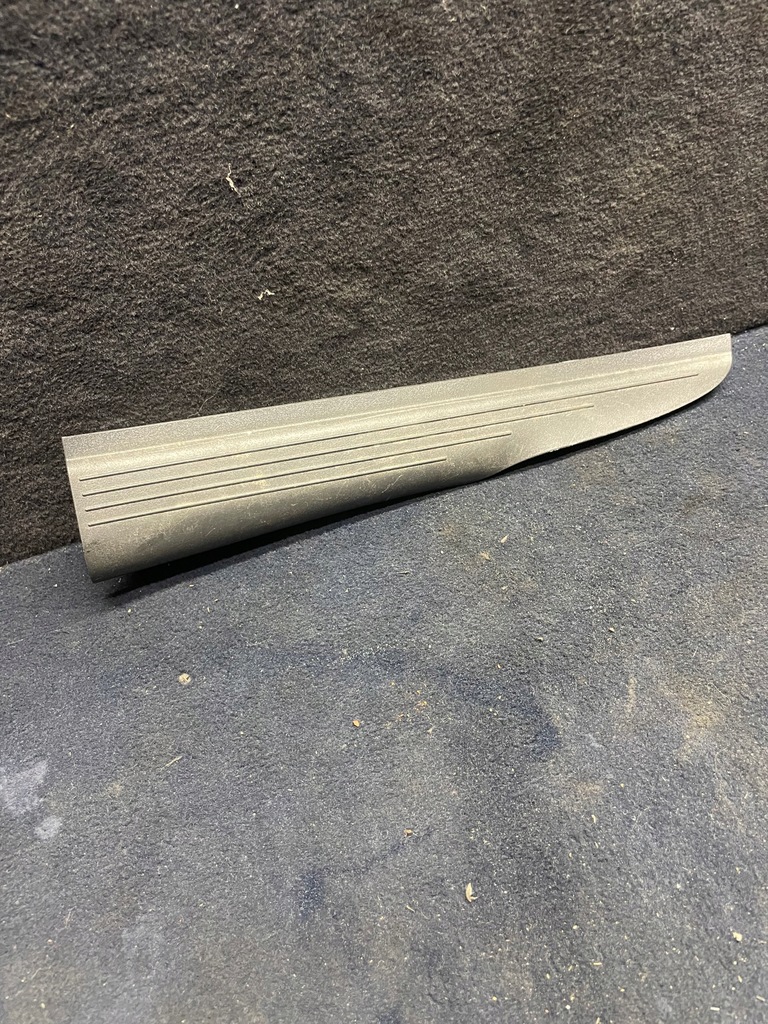 фото №1, Mercedes w211 защита порог задняя правая a2116800635