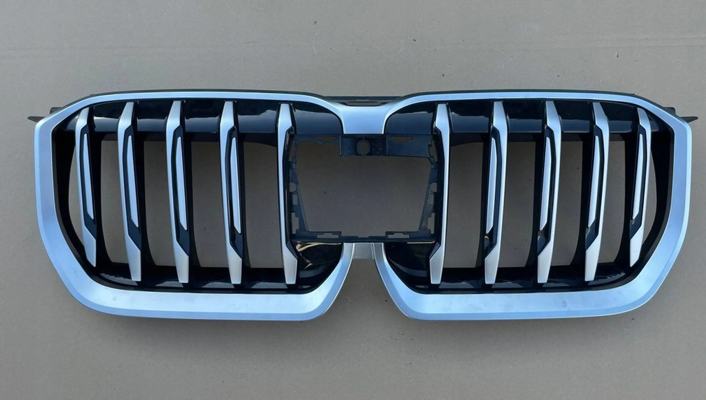 фото №1, Решётка радиатора решётка радиатора bmw x1 u11 2023 оригинал