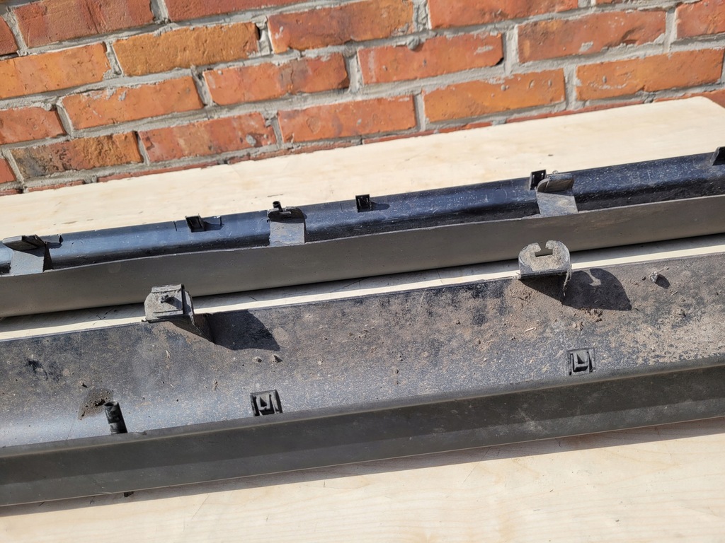 фото №10, Jeep cherokee kk молдинг порог левая