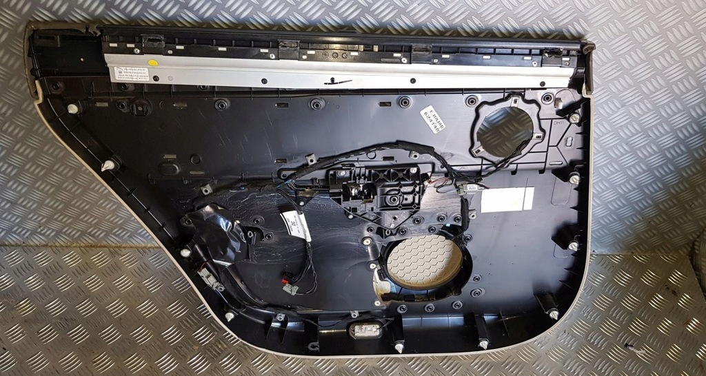 фото №7, Jaguar xj x351 long обшивка дверь правый задняя шторка