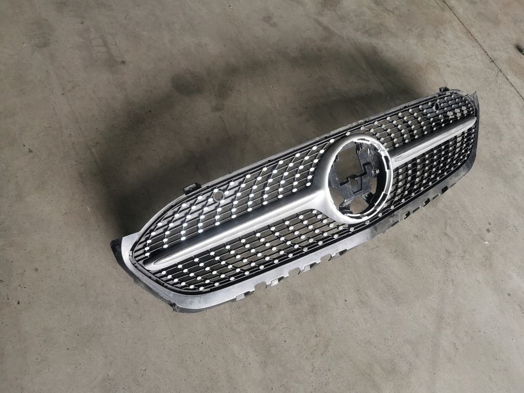 фото №2, Решітка радіатора решітка радіатора хром mercedes a klasa w177