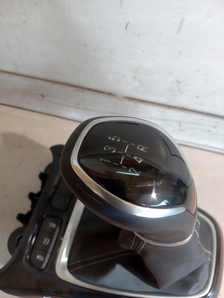 фото №4, Opel crossland x домкрат передач чехол ручка