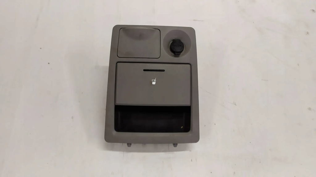 фото №10, Панель кронштейн na кружки пепельница задняя kia sorento i