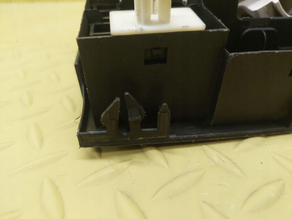 фото №9, Toyota corolla verso панель обдув кондиціонера 5553313010