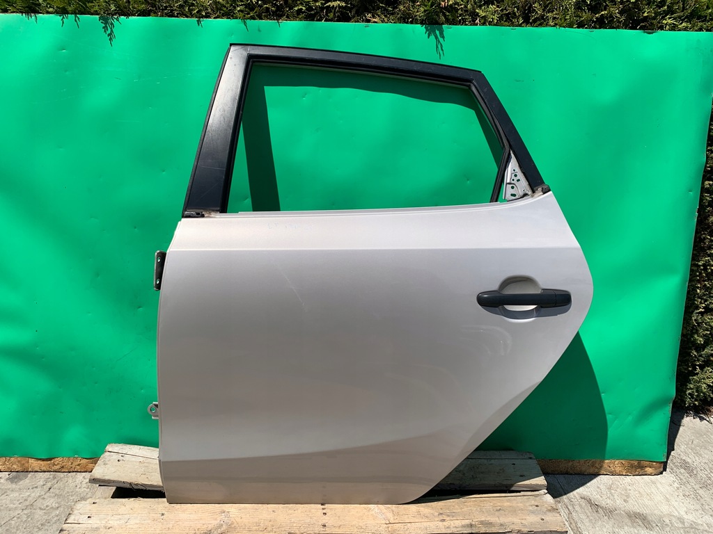 фото №1, Дверь левая задние задняя hyundai i30 i 1 07- лак: qu хэтчбек 5 дверь