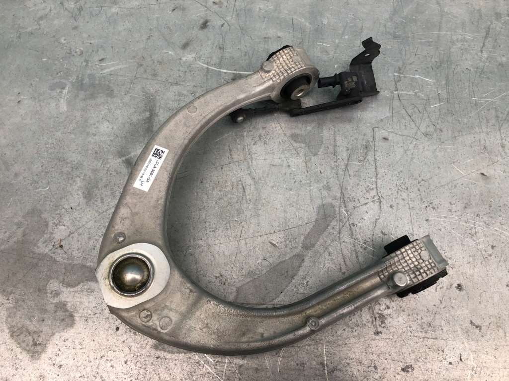 фото №1, Land rover discovery v l462 рычаг левый перед górn