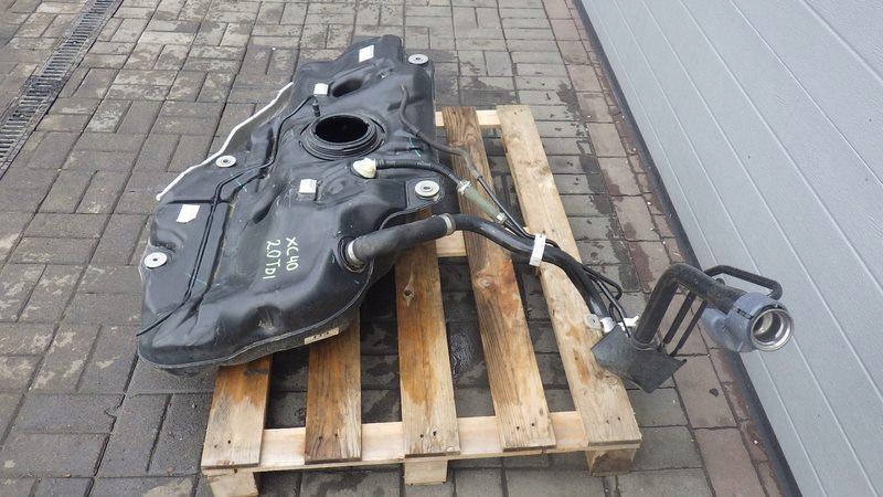 фото №3, Бак bak пального труба заливна горловина volvo xc40 2.0 tdi