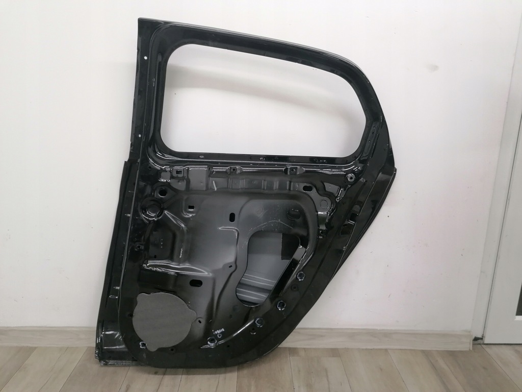 фото №3, Smart forfour w453 двері праве задня оригінал.