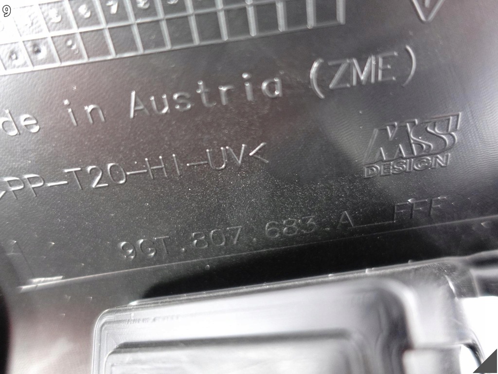 фото №10, Porsche 911 992 gt3 21- напрямна w бампер кронштейн кронштейн лівий перед