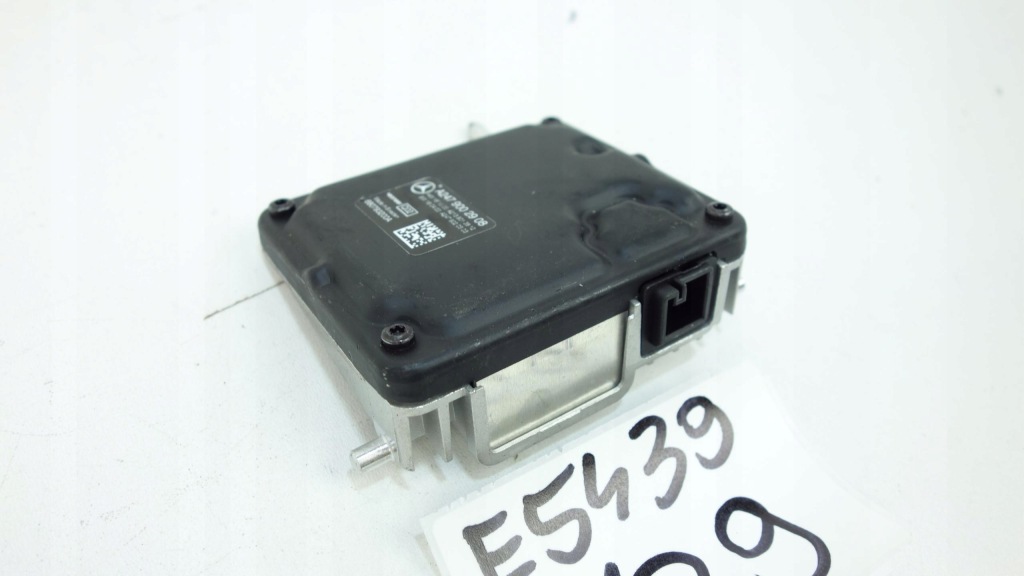 фото №8, Камера скло асистент перемикання поперечина mercedes b w247 2016- a2479002908