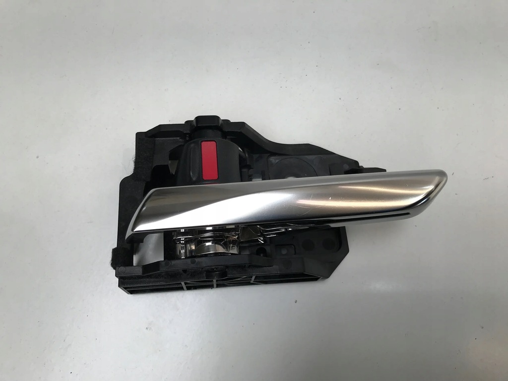 фото №1, Mazda mx-30 22r ручка внутренняя дверь левый перед