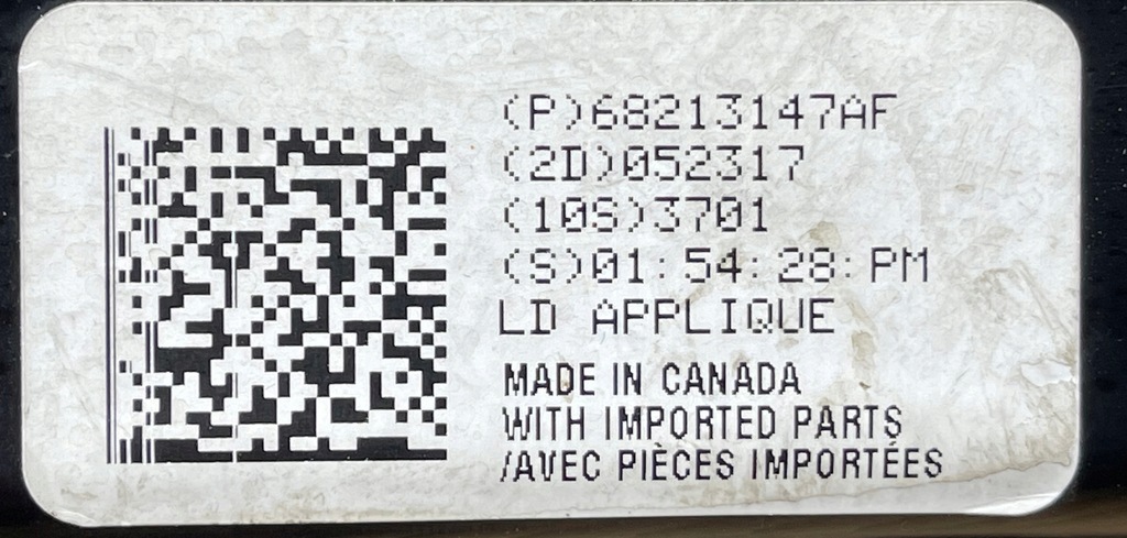 фото №11, Dodge charger 2017 лампа накладка задняя задняя 68213147af