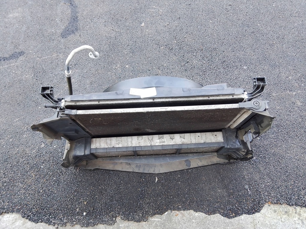 фото №10, Mercedes w176 комплект радиатор a2465000900 a2465000045 a2465001203