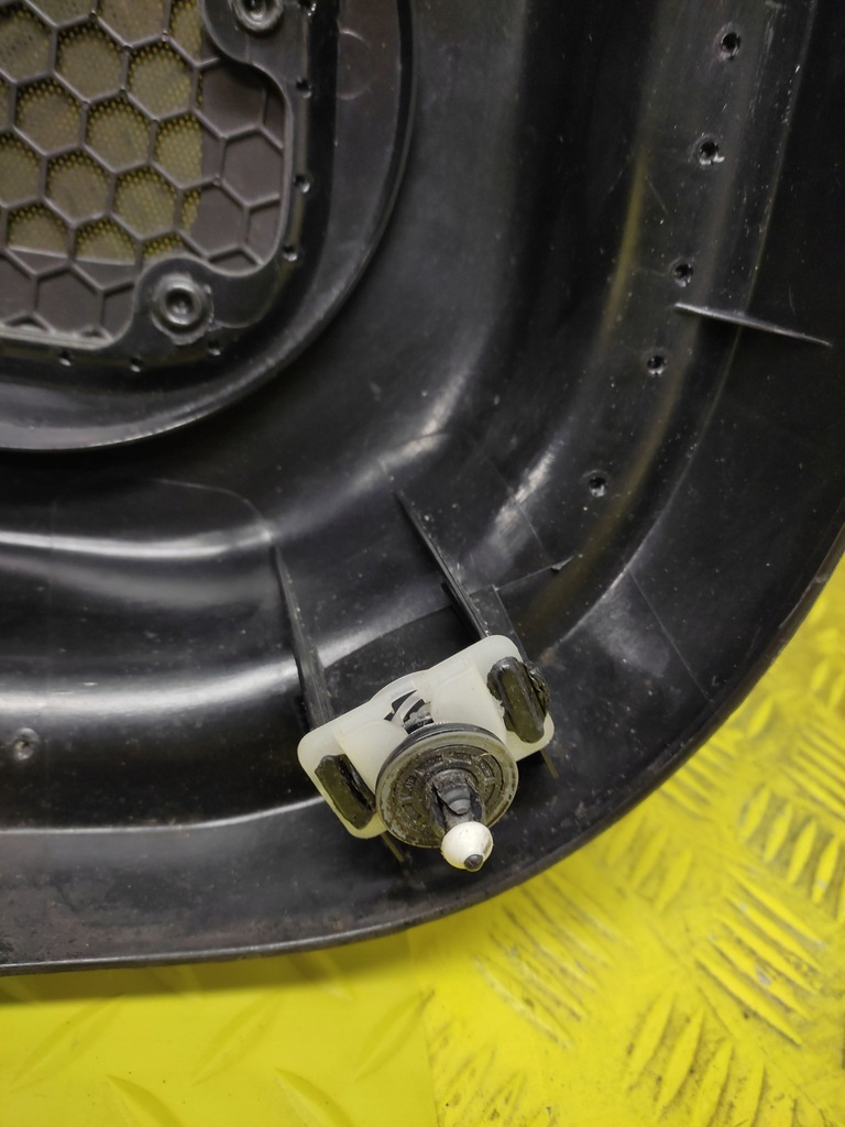 фото №5, Audi a6 c6 kombi оббивка двері правий задня