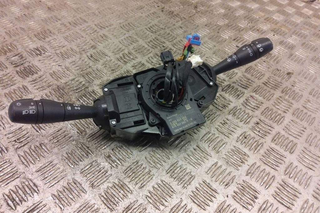 фото №9, Переключатели smart forfour 454 479457095r 0.9l бензиновый 2018