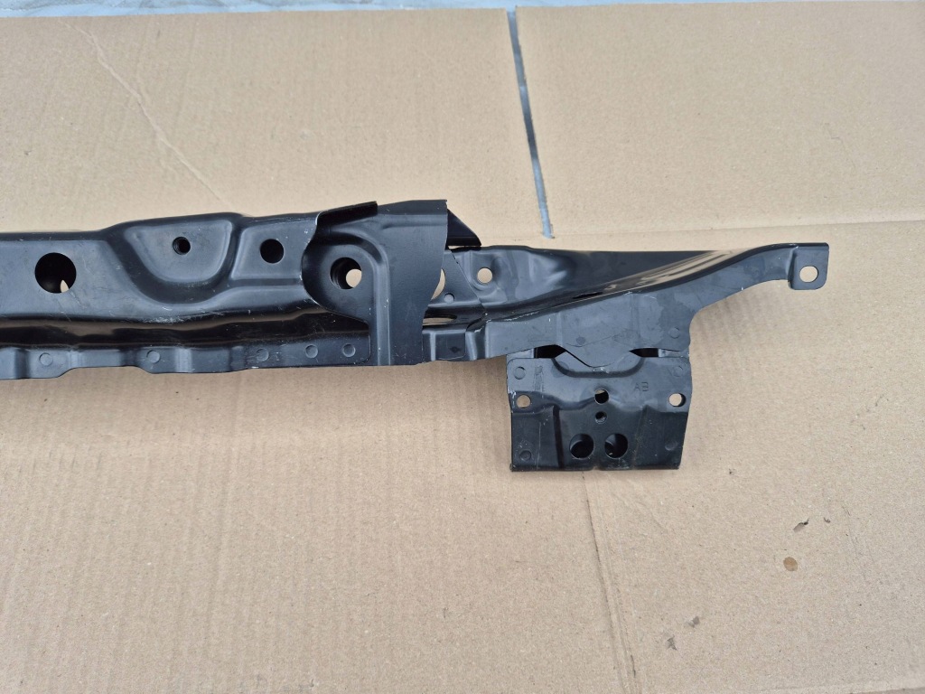 Купить Toyota gt 86 12- нижняя балка крепления радиатора su00301372