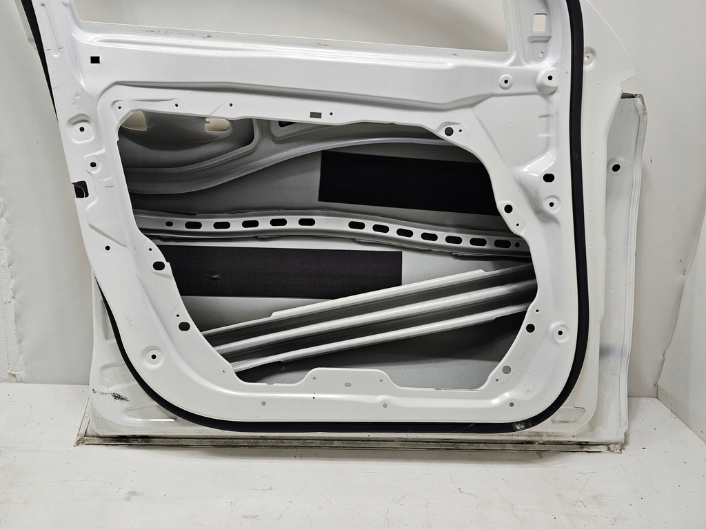 фото №10, Двері ліва перед передні mercedes eqc w293 a293