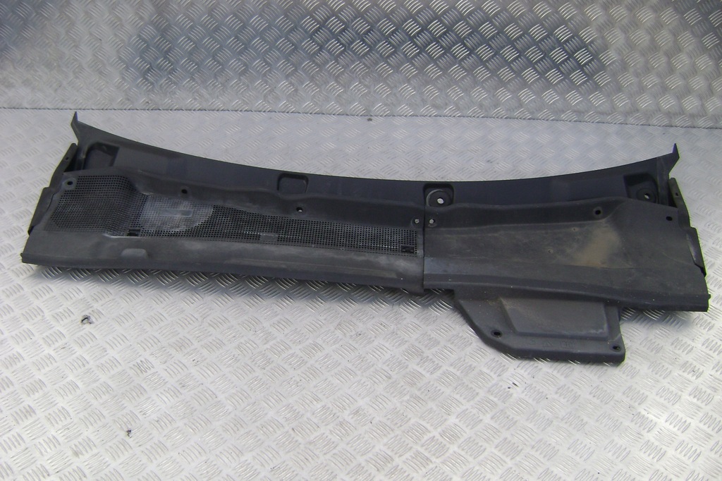 фото №1, Jaguar e-pace - жабо повний