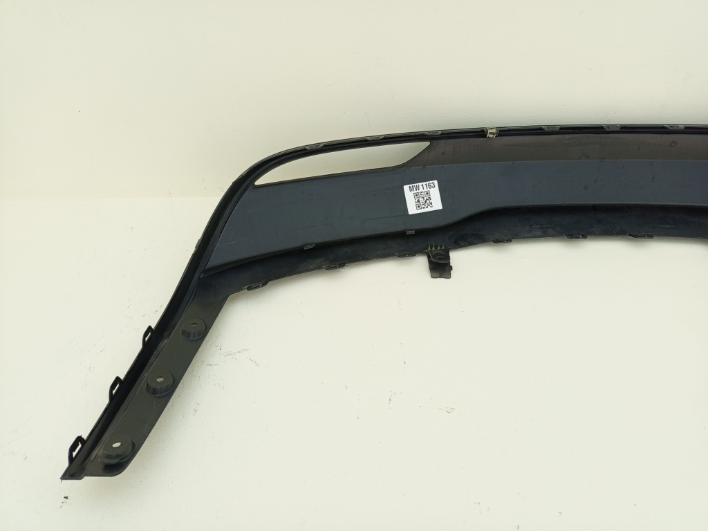 Tesla model 3 lift highland 23- спойлер накладка бампера задний  1587741-00-d Оригинал