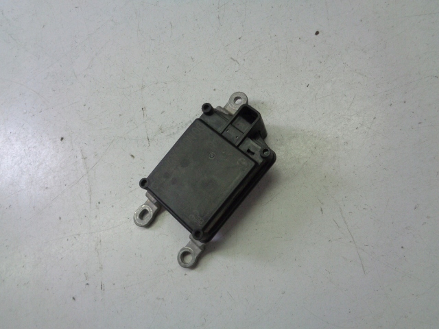 Купить Радар датчик renault arkana 1.6 e-tech 2021 rok