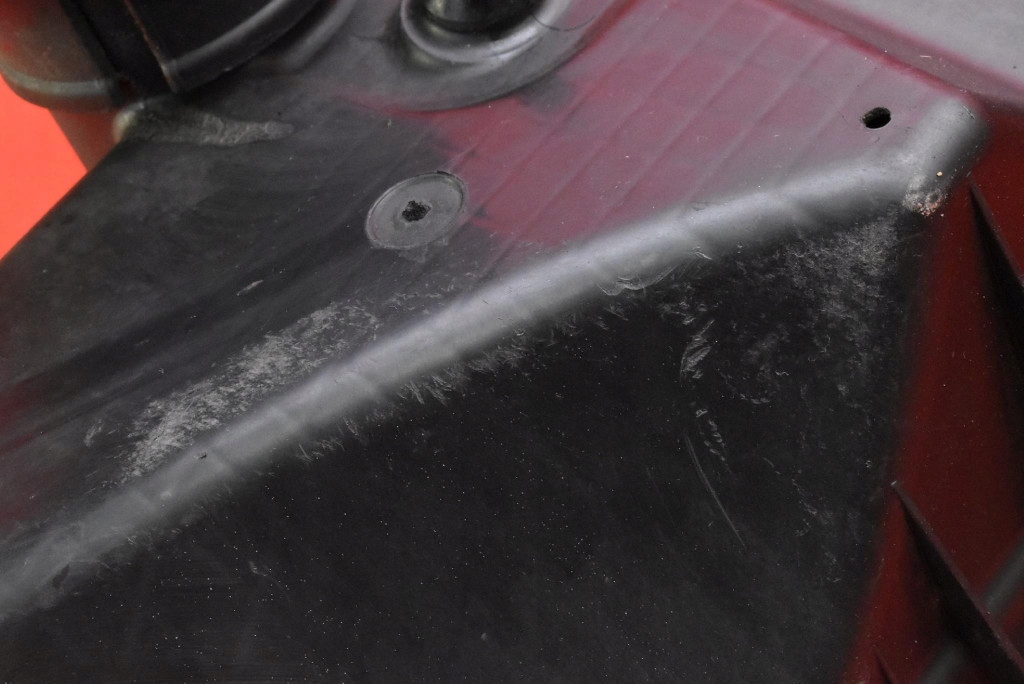 фото №6, Корпус фильтра воздуха 53013804ac jeep grand cherokee iii wk 3.7 v6 210km