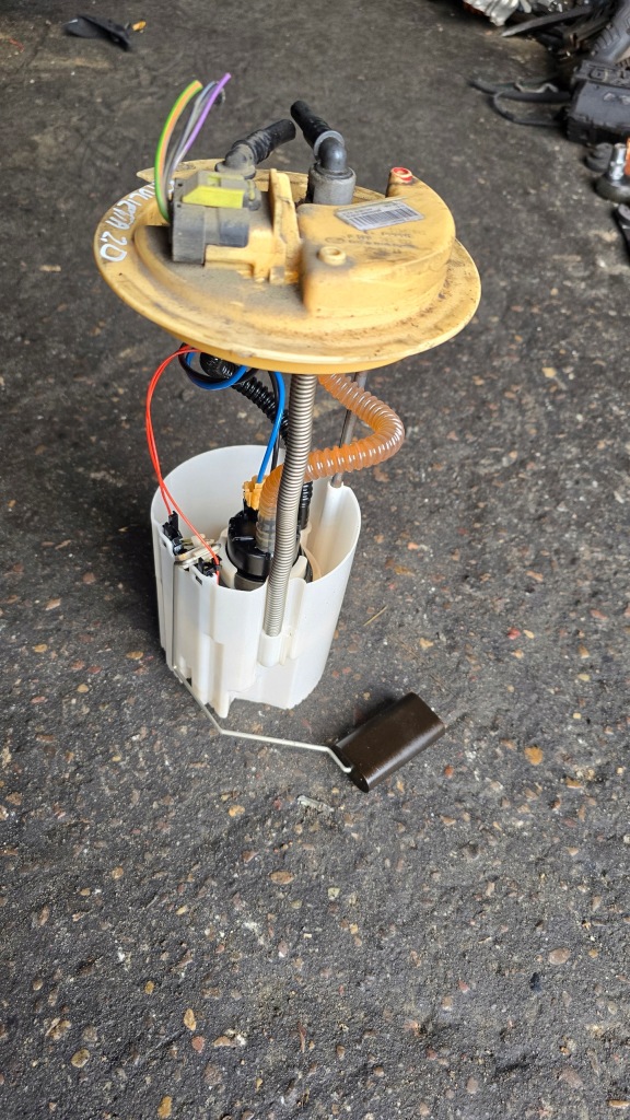 Купить Alfa romeo оригинальный номер 0580203022 помпа топлива