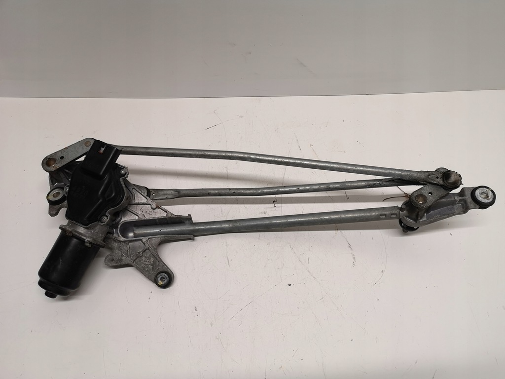 фото №8, Honda оригинальный номер civic vii 7 sedan 04-06 механизм дворник