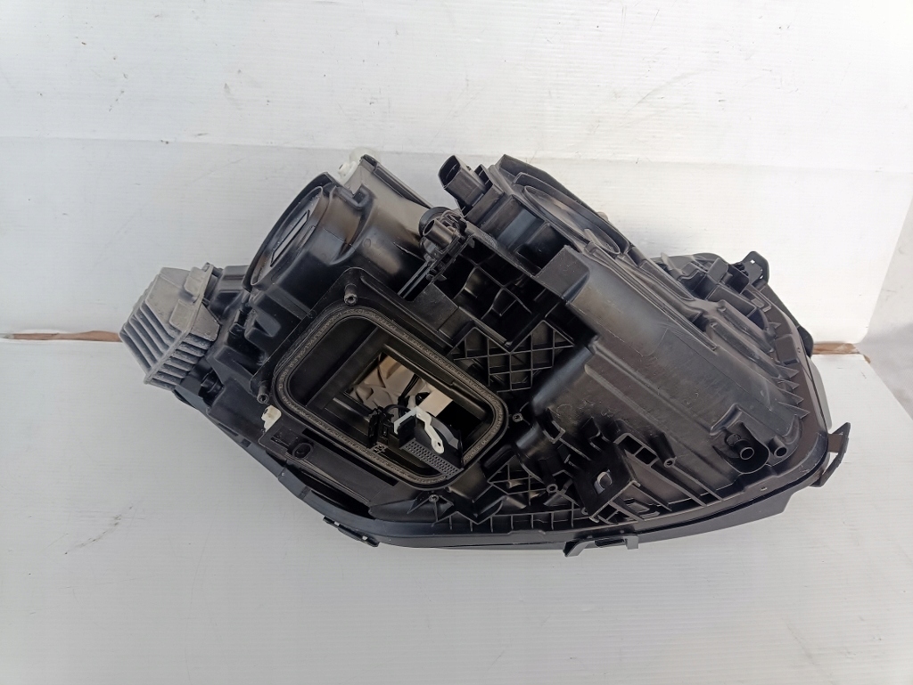 Mercedes eqa eqb full led лампа левая a2439060700 cała Недорого