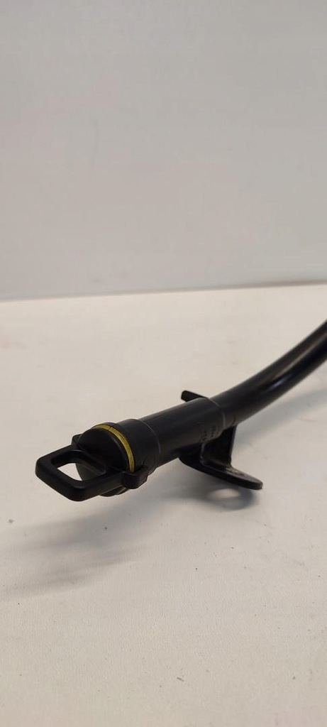 фото №2, Audi a6 c7 щуп оливи 04l103634