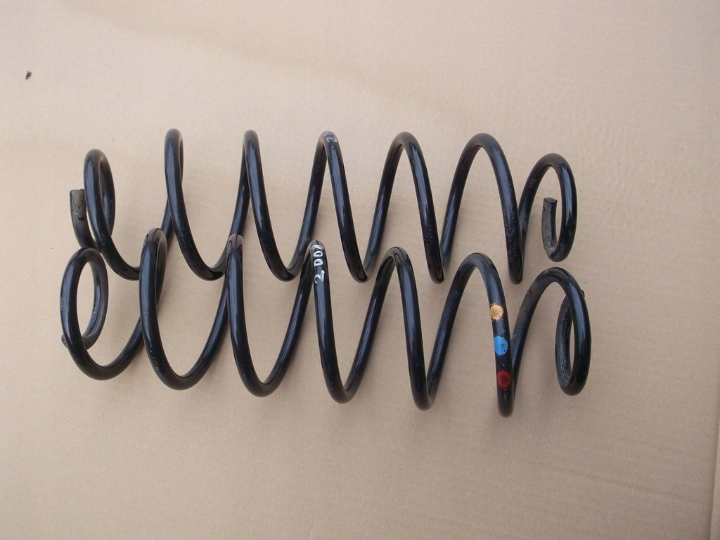 фото №1, Peugeot 2008 пружины подвеска задняя