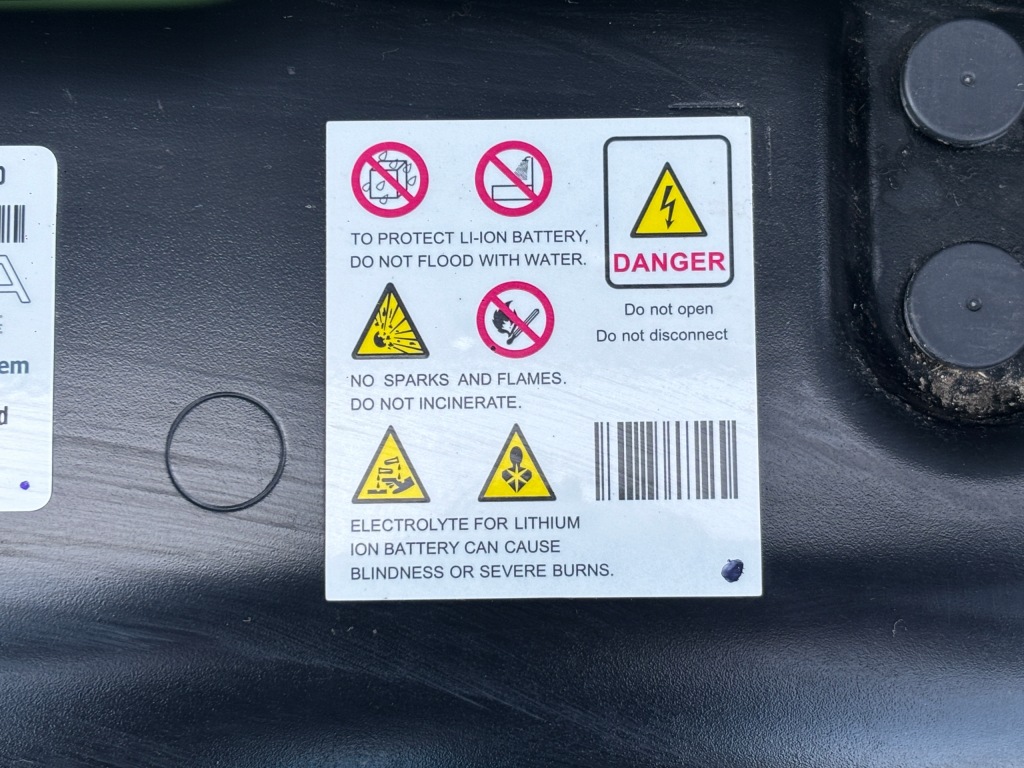 Peugeot 508 2 гибрид аккумулятор аккумулятор 9825140980 Киев