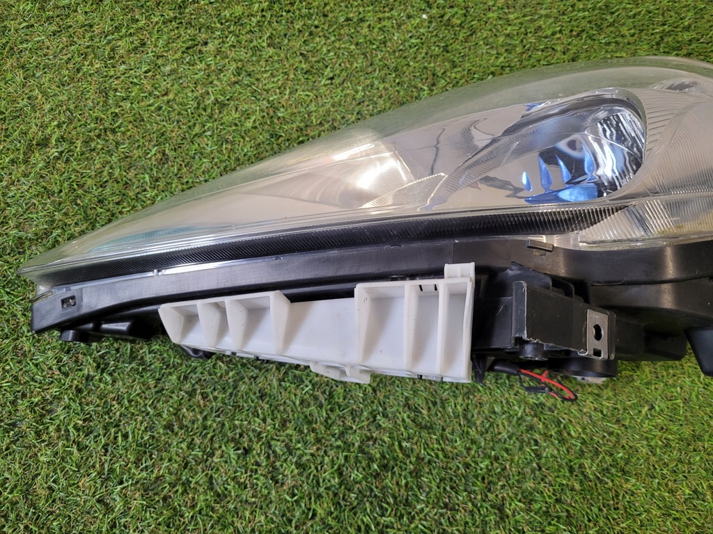 фото №6, Лампа левая nissan leaf i 1 lift фара левый