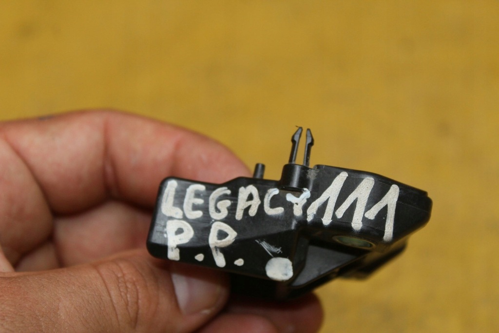 фото №7, Датчик удару правий перед 98231ag020 legacy iv