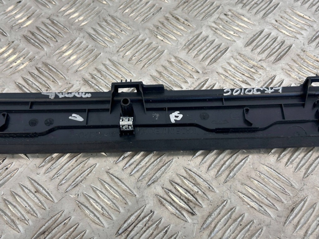 Інша частина салону tesla model x 105501800b Недорого