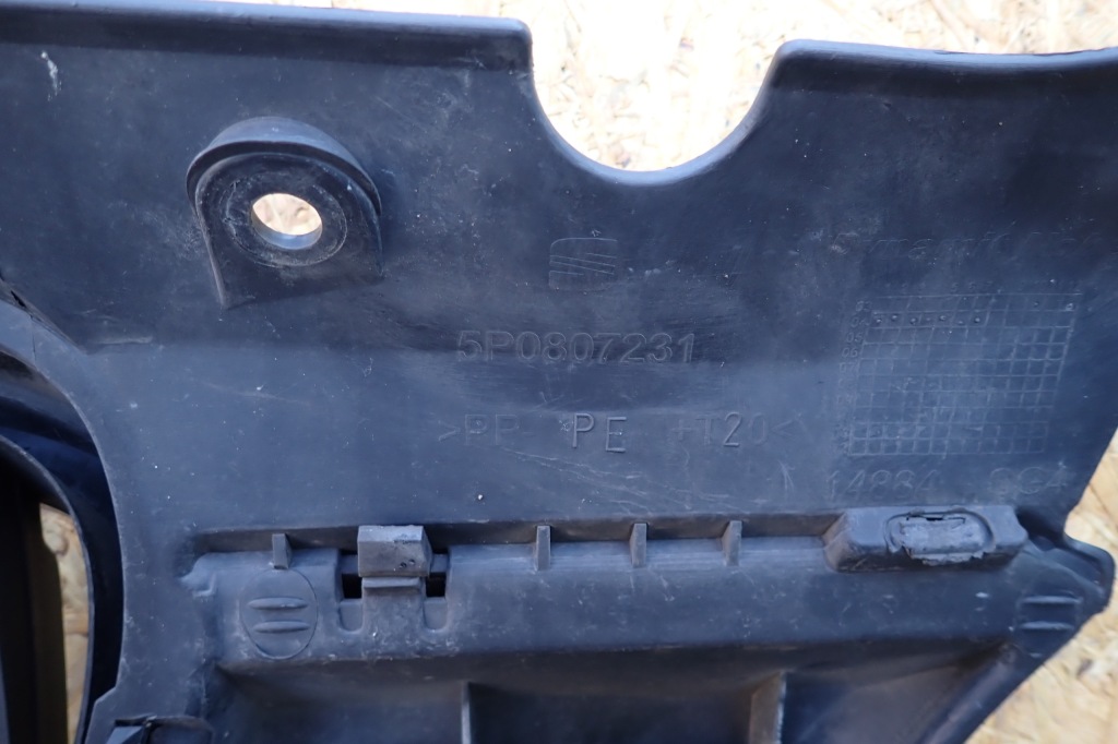 Seat altea toledo 2004-2009 бампер передний перед Недорого