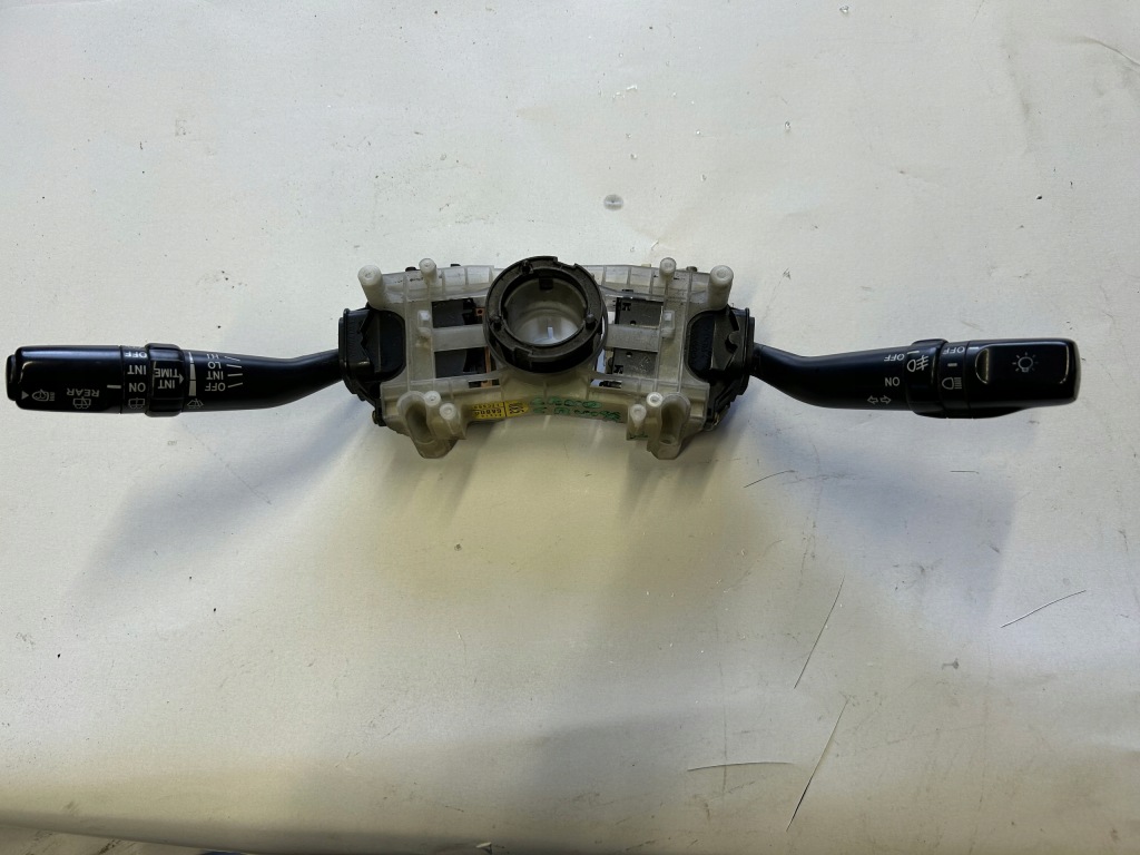 фото №1, Land cruiser j90 переключатель комбинированный europa