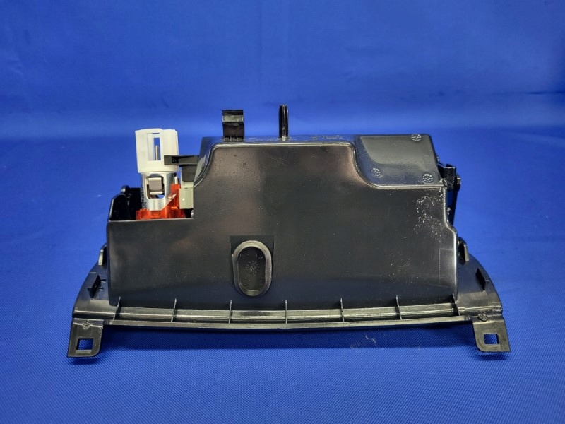 фото №7, Бардачок попільничка vw touareg ii