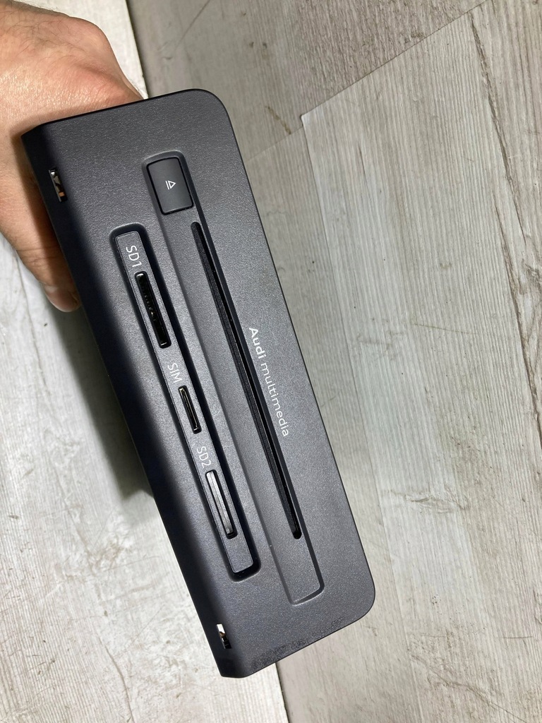 фото №1, Audi a4 s4 b9 2016 модуль панель радио