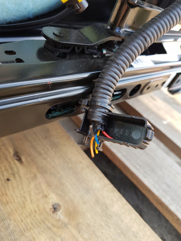 фото №12, Сидіння заднє сидіння kpl chevrolet aveo t300 5d hb eur