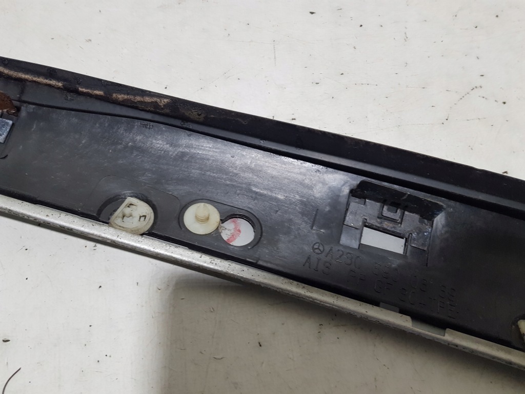 Накладка стійка ліва mercedes sl r230 c744 744 Доставка