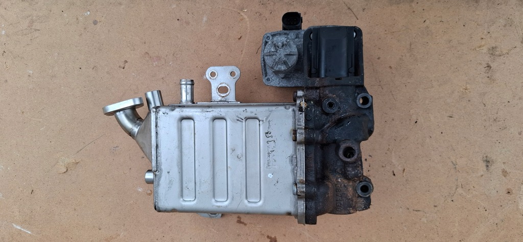 фото №9, Vw t6 crafter ii 2.0tdi радіатор вихлопних газів клапан egr 04l131512cf