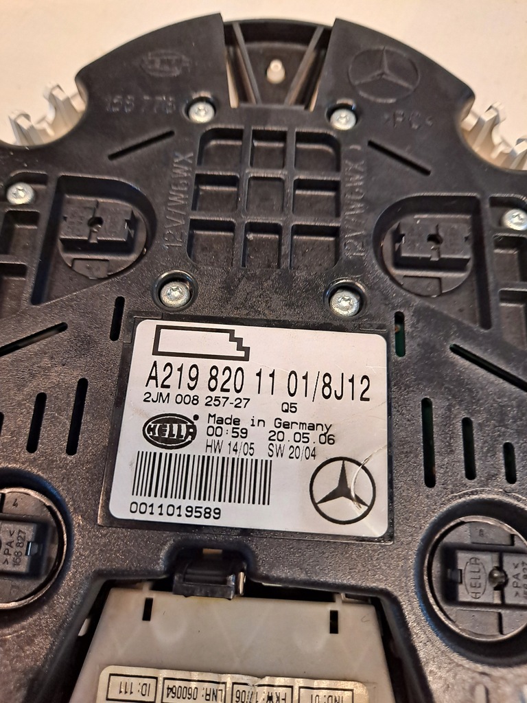 фото №5, Лампа потолочный mercedes cls c219 a2198201101