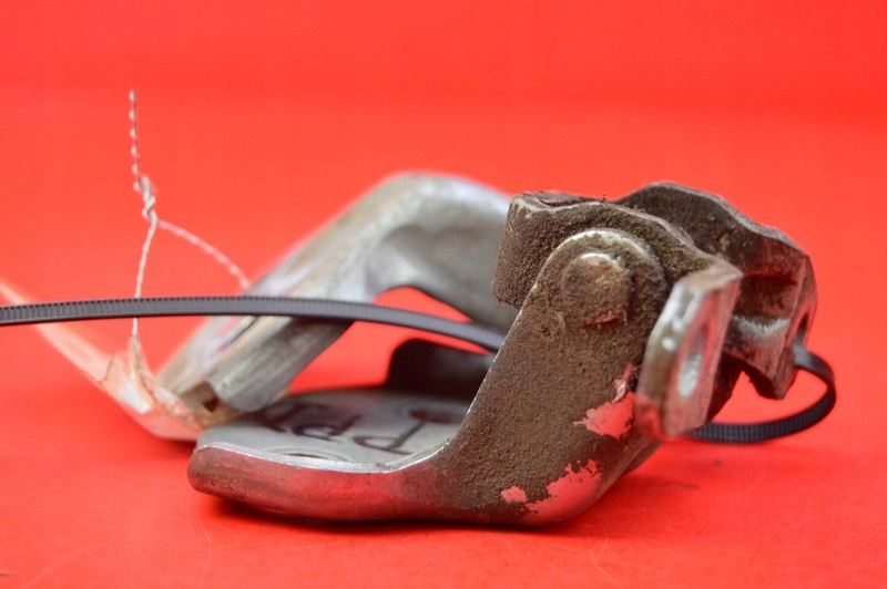 фото №4, Петля петли дверь правый перед subaru outback 4 iv 09-12