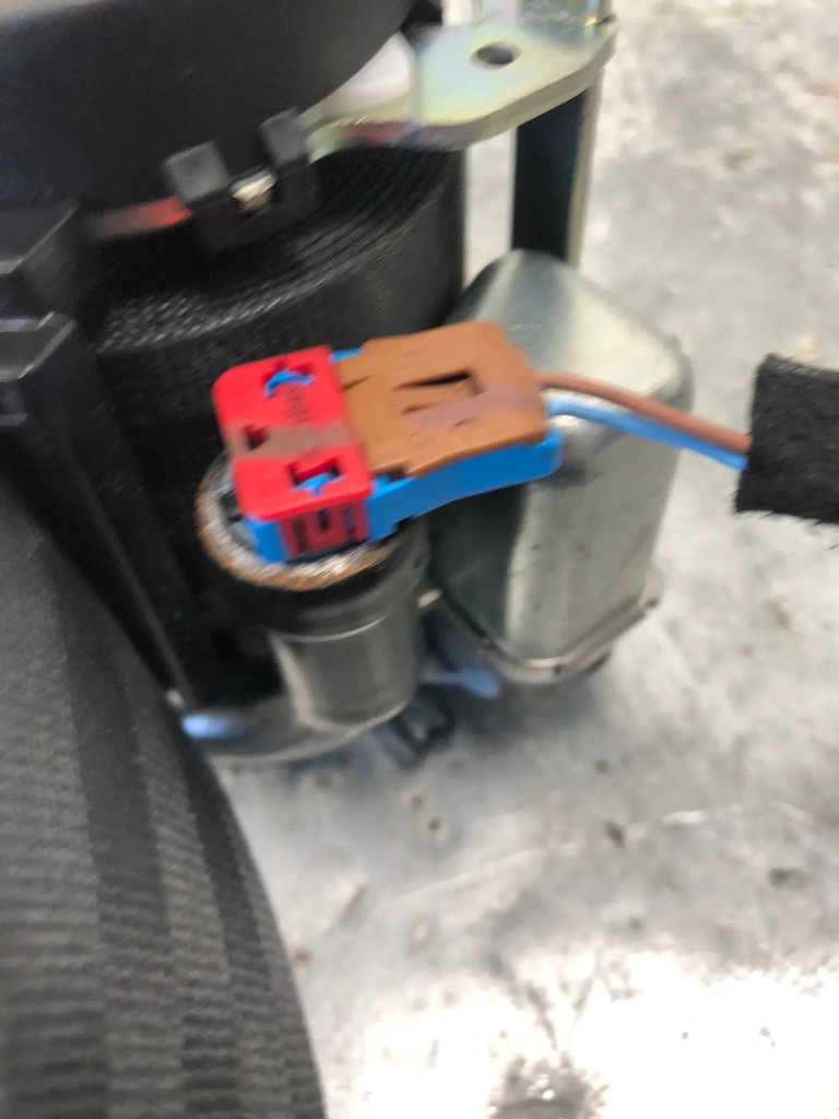 фото №2, Pas безопасности правый перед renault scenic iii 868840015r