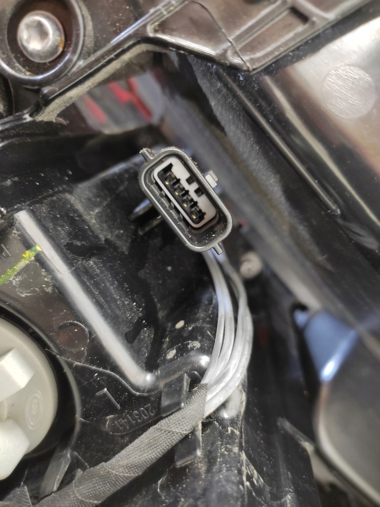 фото №10, Renault grand scenic iv лампа левая задняя led 2016-