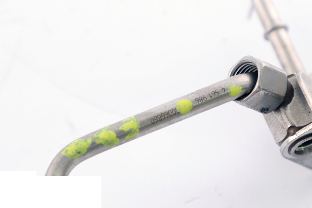 Bmw e60 e81 e87 e90 lci n43 бензин шланг пабтрубок  труба топлива 7562475 Цена