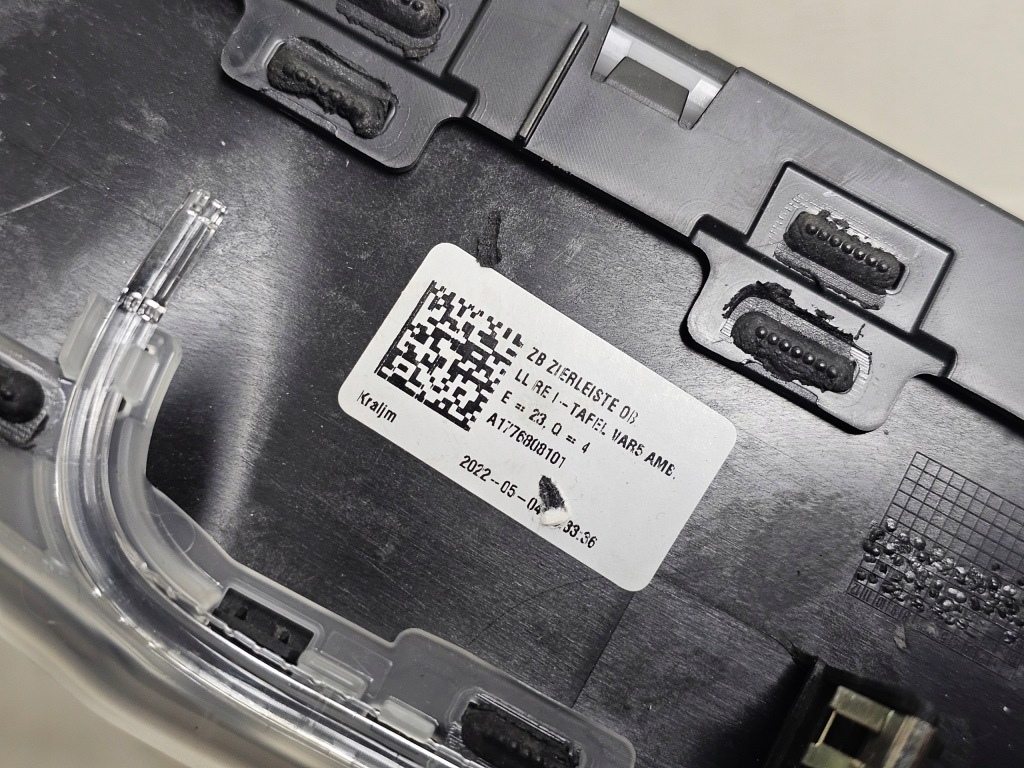 Декоративная  молдинг защита консоли панели led mercedes a w177 w118 Доставка