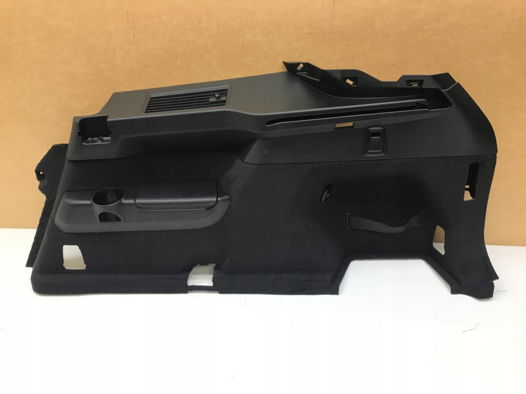 фото №1, Volvo xc90 ii обшивка оббивка багажника правий